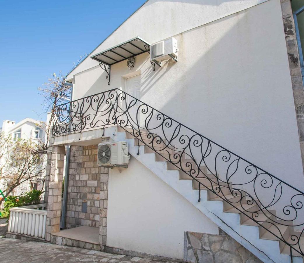 Maki Apartments - Plavi Horizonti Beach Tivat Kültér fotó